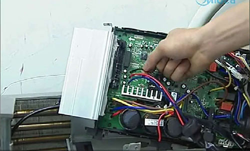 准格尔美的空调电话是多少